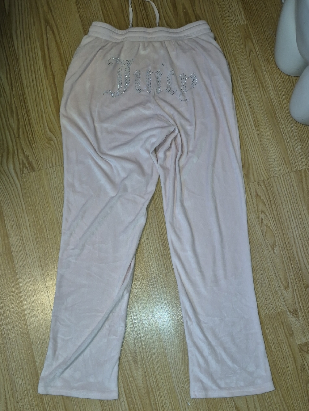Juicy Couture Light Pink Velour Rhinestone Logo Pants..size M
